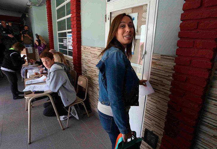 La gobernadora Vidal votó en el colegio Don Bosco de Castelar