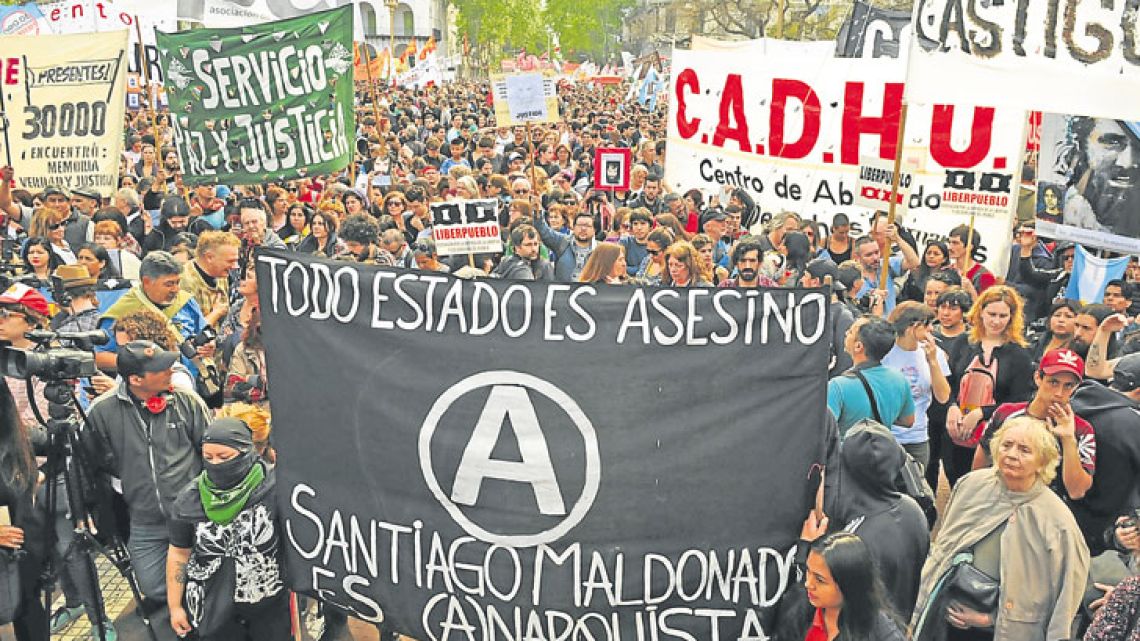 Una nueva marcha volvió a cargar contra el Gobierno | Perfil