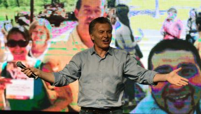 El presidente Macri festejó en el búnker de Cambiemos. "Siempre los vamos a escuchar", prometió a la oposición.