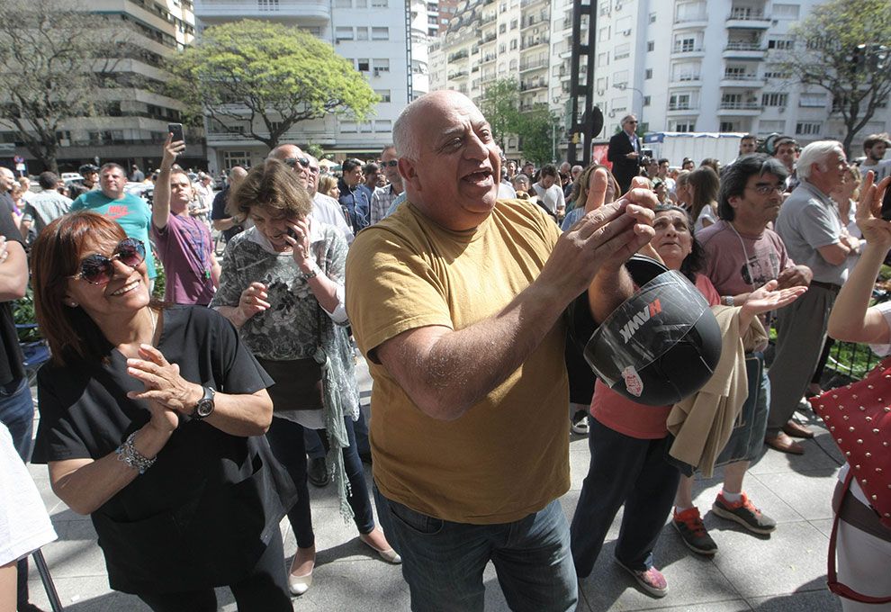 Gendarmería montó un operativo en el domicilio de De Vido para detenerlo.