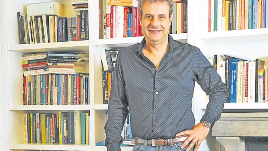 Acusado. Mientras se sumaban nuevas denuncias de ex compañeras, Ari Paluch fue desvinculado de América.
