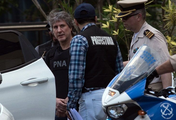 Amado Boudou fue detenido y trasladado a los tribunales de Comodoro Py