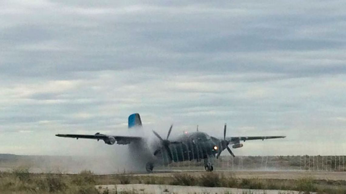 Cómo Son Las Aeronaves Que Desplegó La Armada Argentina Para La ...