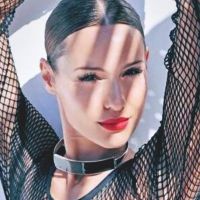 00pampita