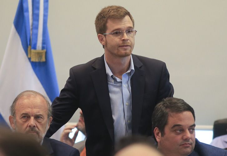 Nicolás Massot pronunció un encendido discurso a favor de la reforma previsional y en contra del kirchnerismo