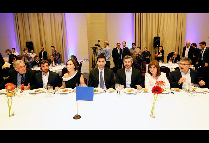 La cena por el 55º aniversario de la Asociación de Entidades Periodísticas Argentinas (Adepa), que se realizó en el Hotel NH City de Buenos Aires.