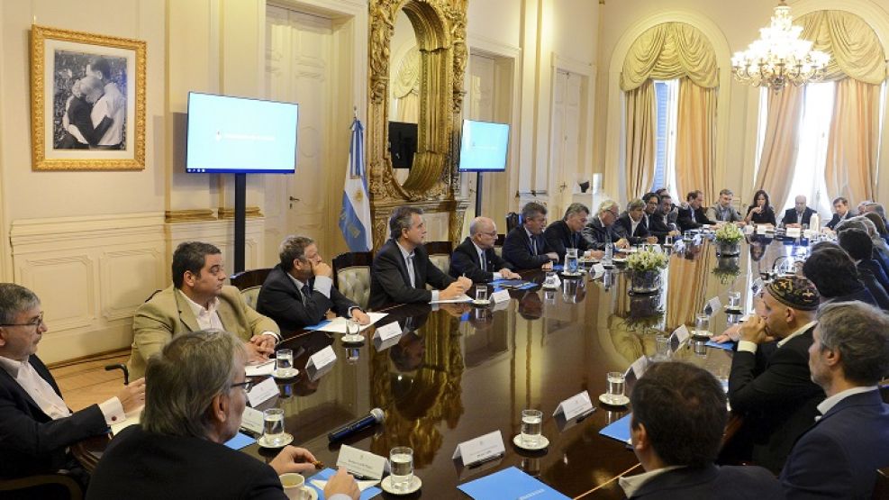 Macri convocó a una reunión de Gabinete en Olivos