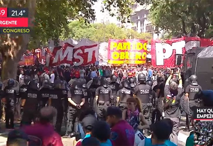 Incidentes en las inmediaciones del Congreso Nacional