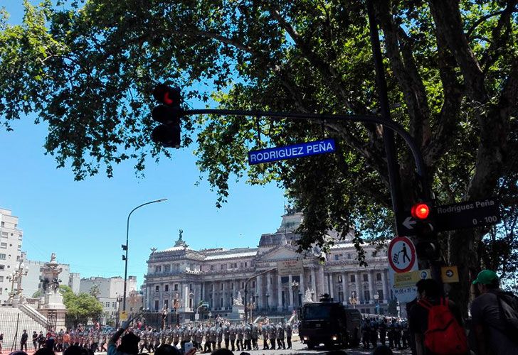 Disturbios en las inmediaciones del Congreso Nacional