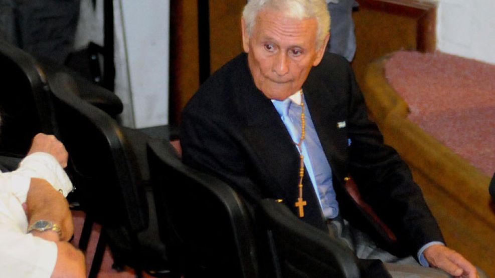 Miguel Etchecolatz, represor condenado a prisión perpetua 