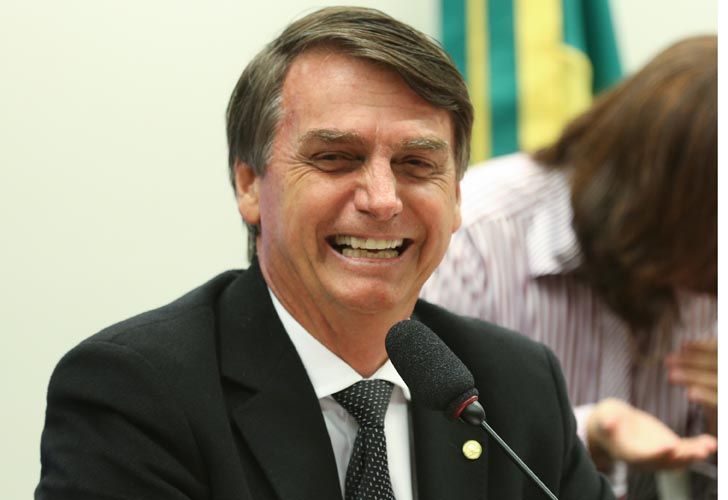 Jair Bolsonaro, Ex militar y candidato presidencial en Brasil