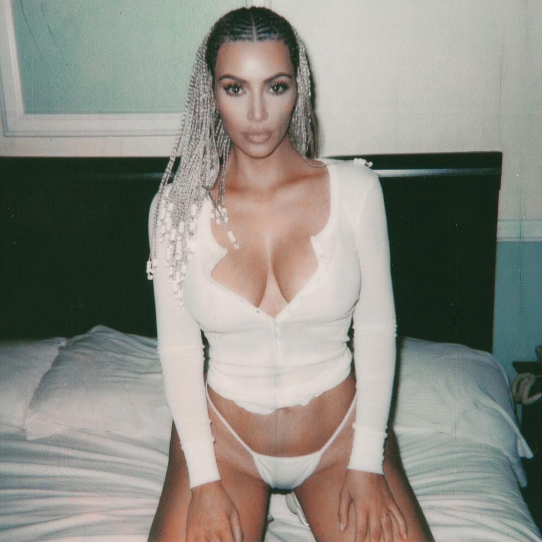 Kim Kardashian (2)