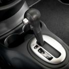 2-nissan-versa-senseat-caja