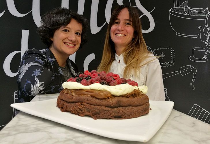 Marquise de chocolate con frutos rojos por Juliana Herrera