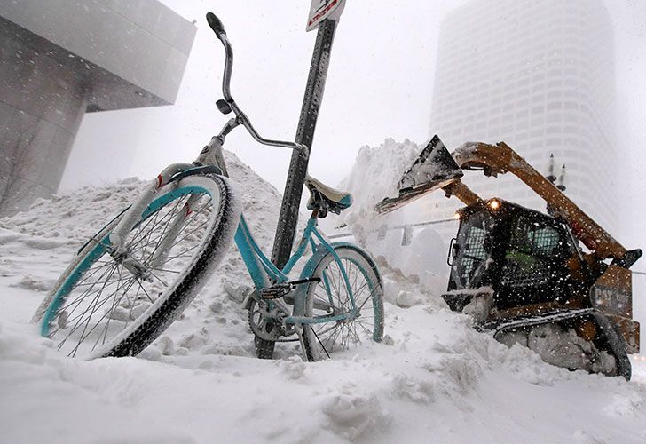 Estados Unidos enfrenta unas de las peores nevadas en su historia