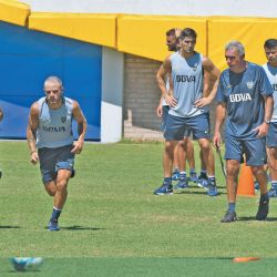 Players from Estudiantes and Boca Juniors are put through their paces this week as training for most clubs resumed, ahead of the summer mid-season friendly matches.