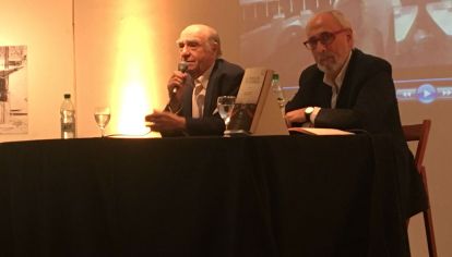 El ex presidente uruguayo presentó un libro junto al filósofo argentino.