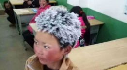 niño chino congelado foto viral escuela 