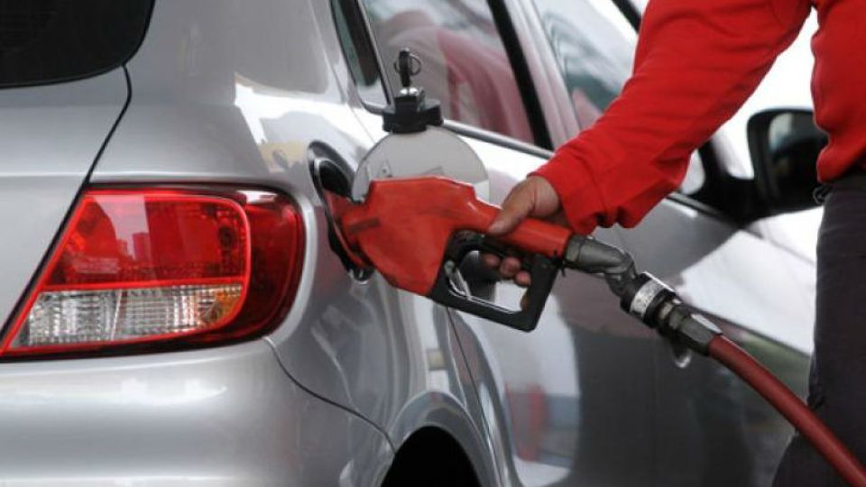 Frenaron el aumento de los combustibles.