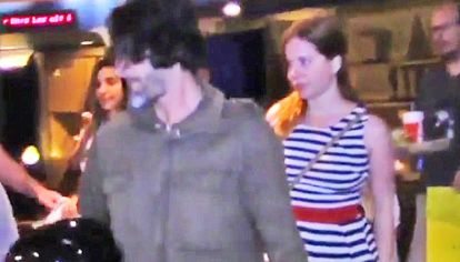 Infraganti. La periodista dejó unas horitas a su bebé para ir a ver una película con su nuevo novio, Carlos Gianella, a Recoleta.