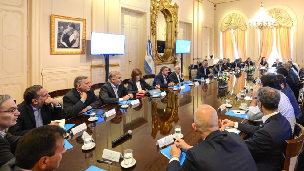 Macri encabezó su primera reunión de gabinete del año que sirvió, a la vez, como una charla “motivacional” para sus ministros.
