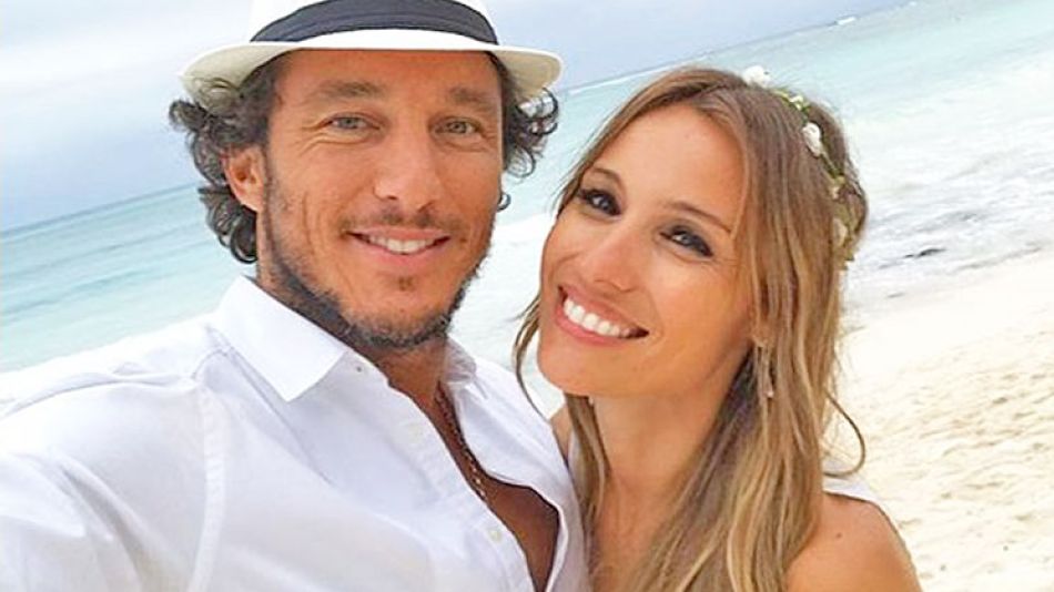 0120_pampita_monaco_instagram_g.jpg