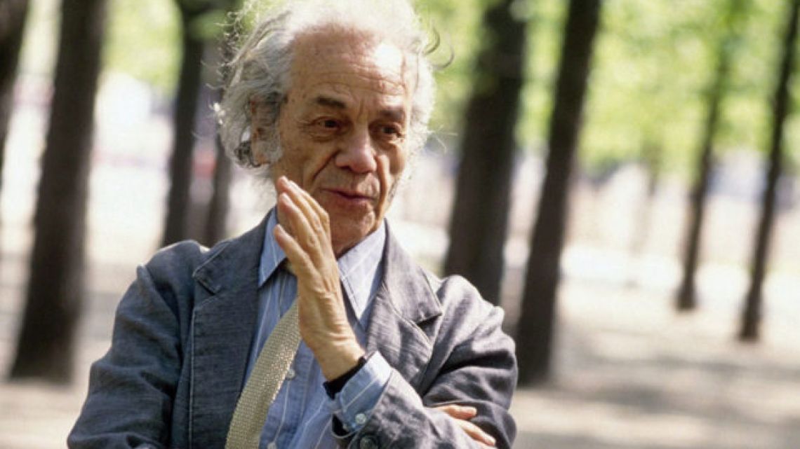A los 103 años murió Nicanor Parra, el poeta de la Antipoesía | Perfil