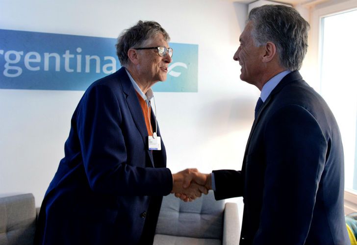 El presidente Mauricio Macri, acompañado por el ministro de Hacienda Nicolás Dujovne y el jefe de Gobierno porteño, Horacio Rodríguez Larreta, se reunieron con el CEO de Microsoft, Bill Gates.