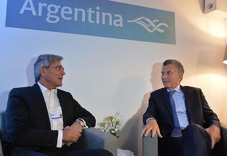 El presidente Mauricio Macri mantuvo un encuentro con Joe Kaeser, presidente y CEO de la multinacional alemana Siemens, en la Casa Argentina. También participó el ministro de Energía y Minería, Juan José Aranguren y el jefe de Gobierno de la Ciudad de Buenos Aires, Horacio Rodríguez Larreta.