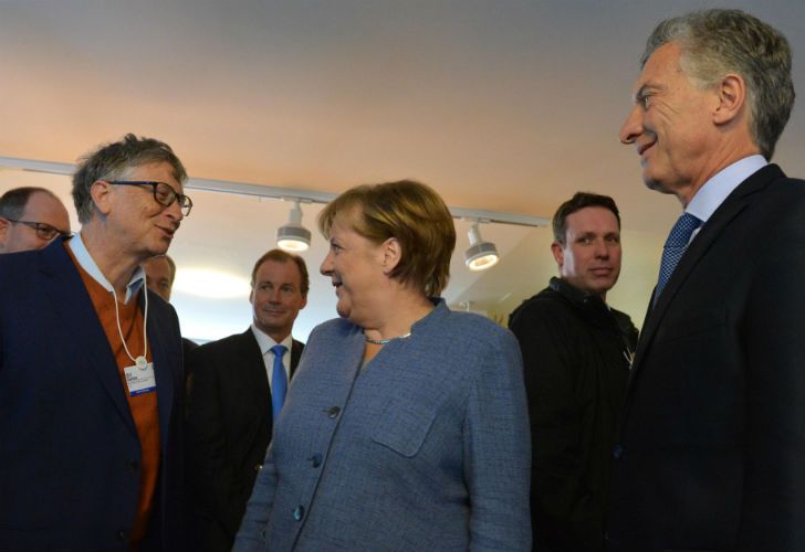 El presidente Mauricio Macri se reunió por separado con la canciller alemana Angela Merkel y con el CEO de Microsoft, Bill Gates.