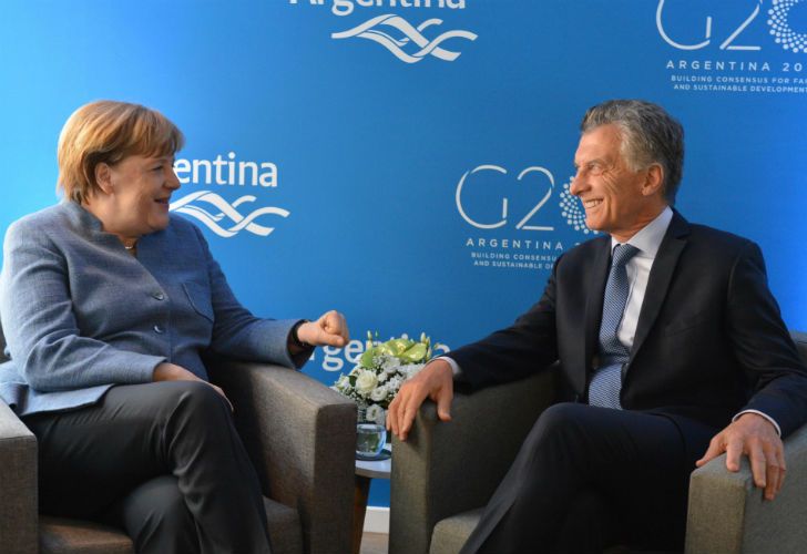 El presidente Mauricio Macri se reunió con la canciller alemana Ángela Merkel en el marco de la gira europea que realiza el mandatario.