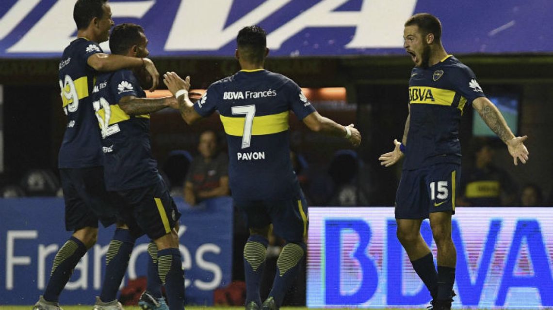 Boca Juniors extended its lead at the top of the table to six points with a 2-0 win over ninth-place Colón.