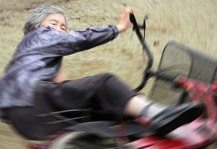 Esta bisabuela japonesa tiene miles de seguidores en Instagram.