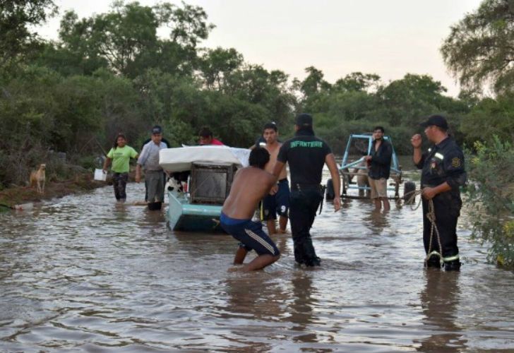 La crecida del río Pilcomayo sigue afectando a Salta.