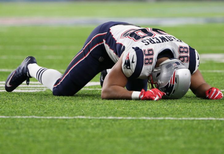 Justin Timberlake puso hoy el Super Bowl al rojo vivo al interpretar en el entretiempo del juego entre los New England Patriots y los Philadelphia Eagles varios de sus éxitos y dedicar parte de la presentación a un homenaje a Prince.