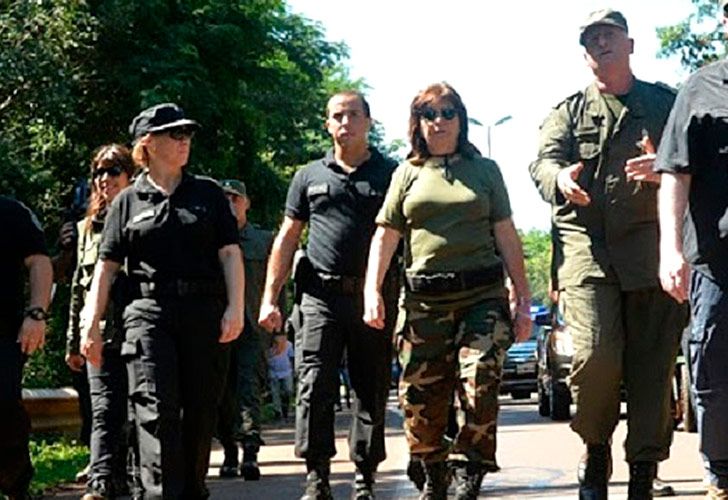 Resultado de imagen para patricia bullrich y las armas