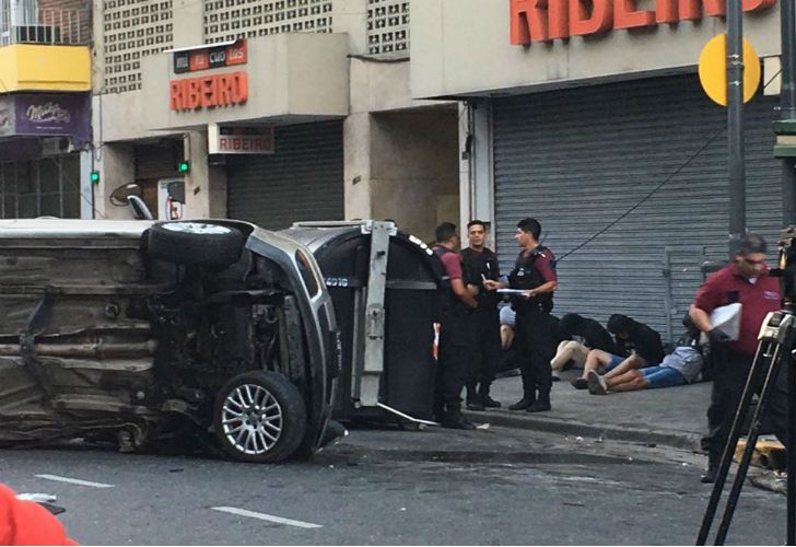 Persecución y choque en el barrio de Almagro.