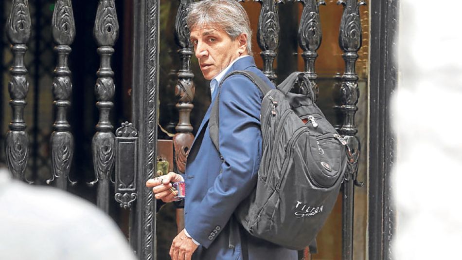 20180216_1282_politica_Luis-Toto-Caputo-2