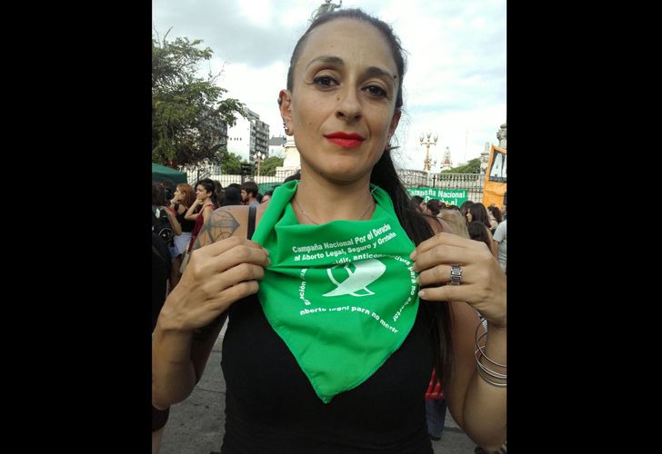 Pañuelazo frente al Congreso para pedir por la legalización del aborto