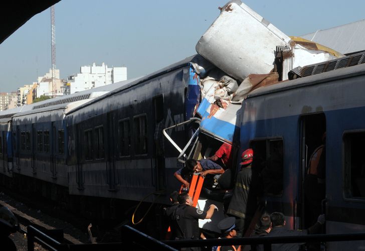 Durante el accidente los primeros tres coches se aplastaron.