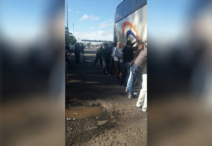 marcha camioneros control policial