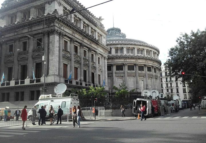 La zona del Congreso previo a que se realice el inicio de la Asamblea Legislativa. 