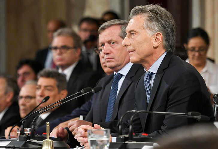 El presidente Mauricio Macri llegó al Congreso minutos antes de las 11.