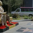 Estatua Harvey Weinstein (2)