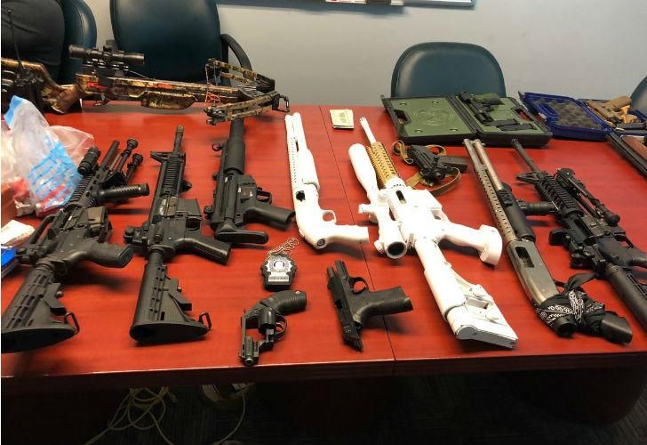 Al argentino detenido en Miami le encontraron un arsenal de armas en su casa.