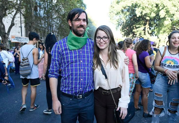 El Diputado Nacional Nicolás del Caño en la marcha por el Día de la Mujer