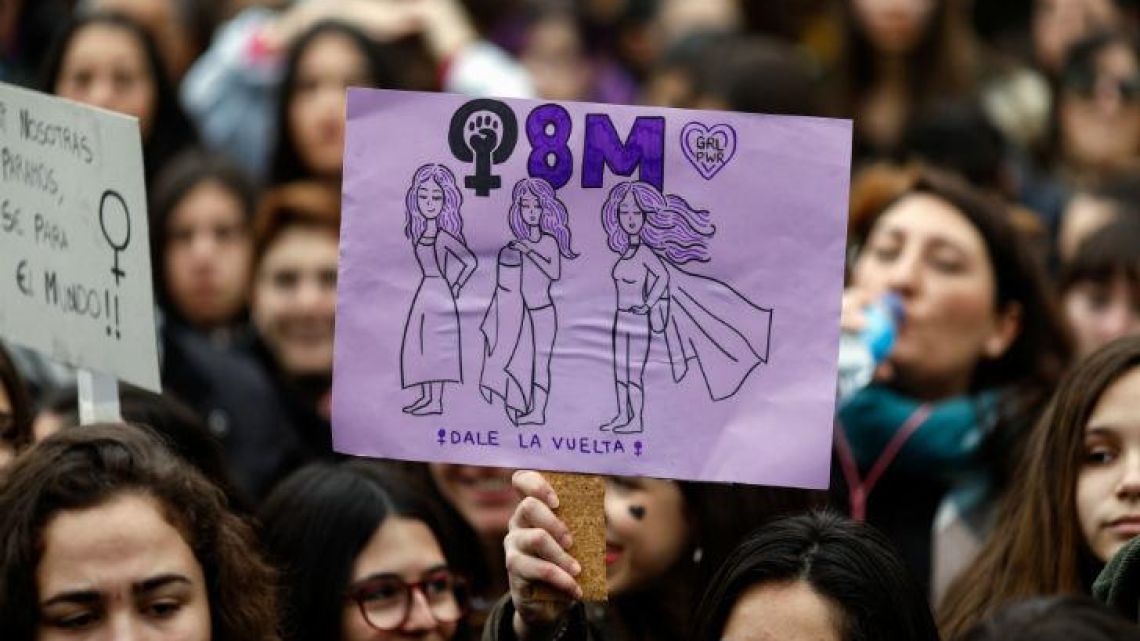 Fotos | Millones de mujeres marchan por el 8M en todo el mundo | Perfil