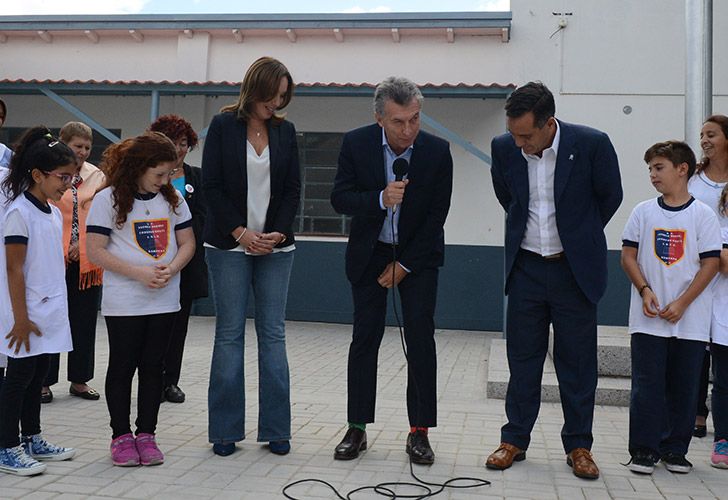 El presidente Macri lució un par de medias de diferente color por el Día Internacional del Síndrome de Down