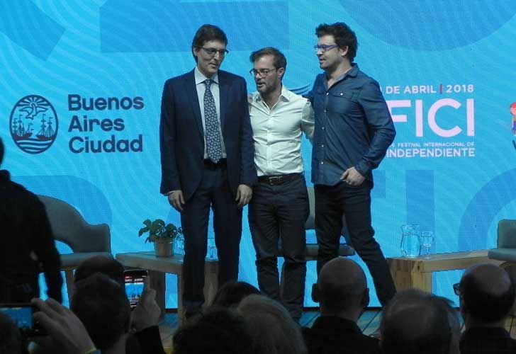 Fernando Juan Lima, vicepresidente del INCAA, Enrique Avogadro, ministro de Cultura de la ciudad de Buenos Aires y Javier Porta Fouz, director artístico del BAFICI en la presentación del festival.