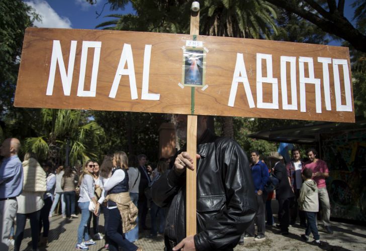 Miles de personas se movilizaron contra la despenalización del aborto en el "Día del niño por nacer".